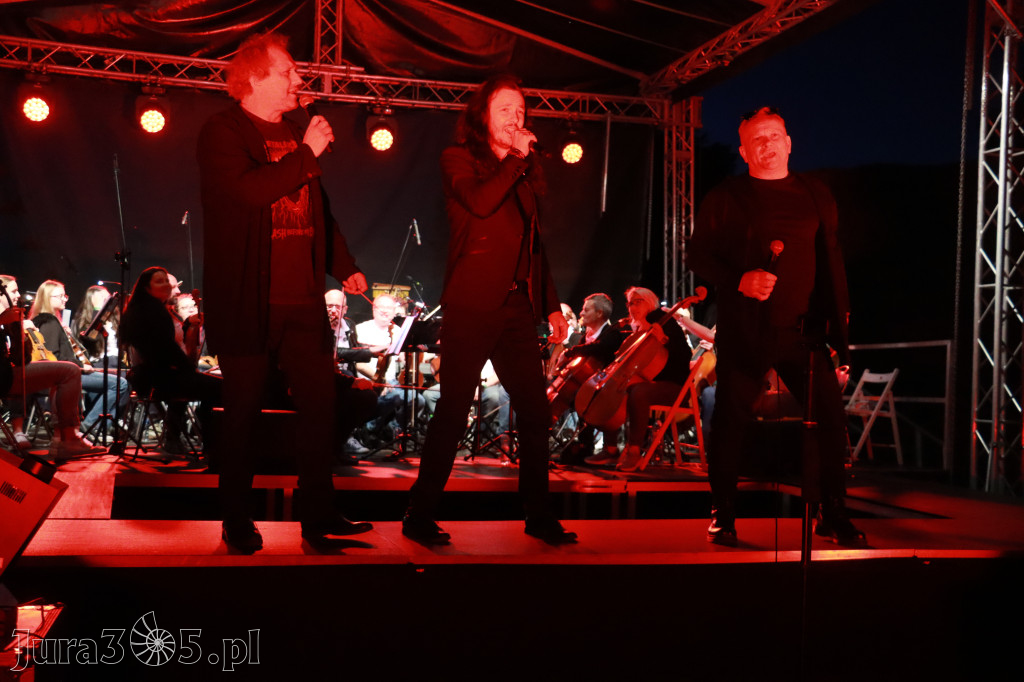 Fotorelacja II: KONCERT ROCKOWO SYMFONICZNY - Zamek Ogrodzieniec