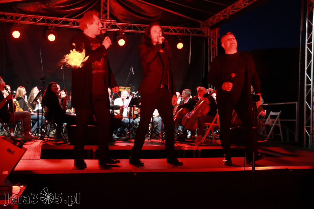 Fotorelacja II: KONCERT ROCKOWO SYMFONICZNY - Zamek Ogrodzieniec