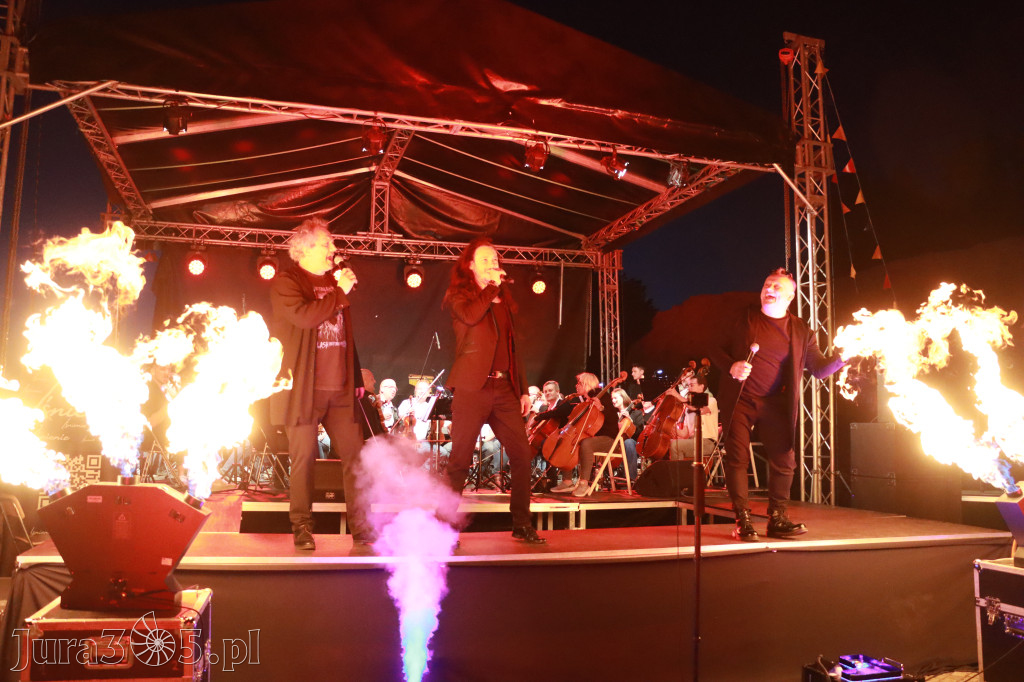 Fotorelacja II: KONCERT ROCKOWO SYMFONICZNY - Zamek Ogrodzieniec