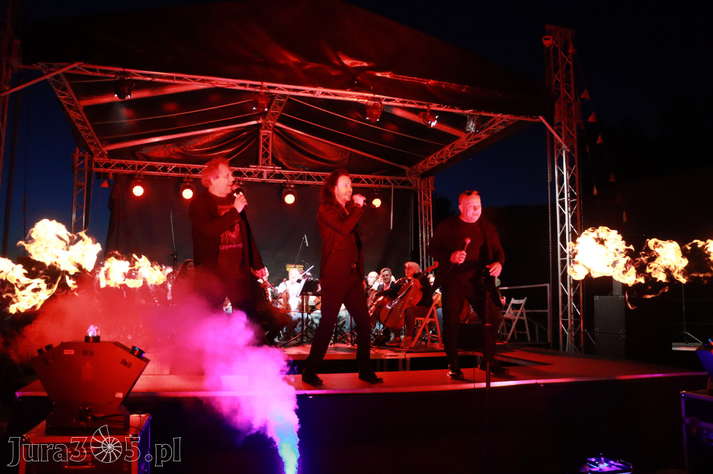 Fotorelacja II: KONCERT ROCKOWO SYMFONICZNY - Zamek Ogrodzieniec