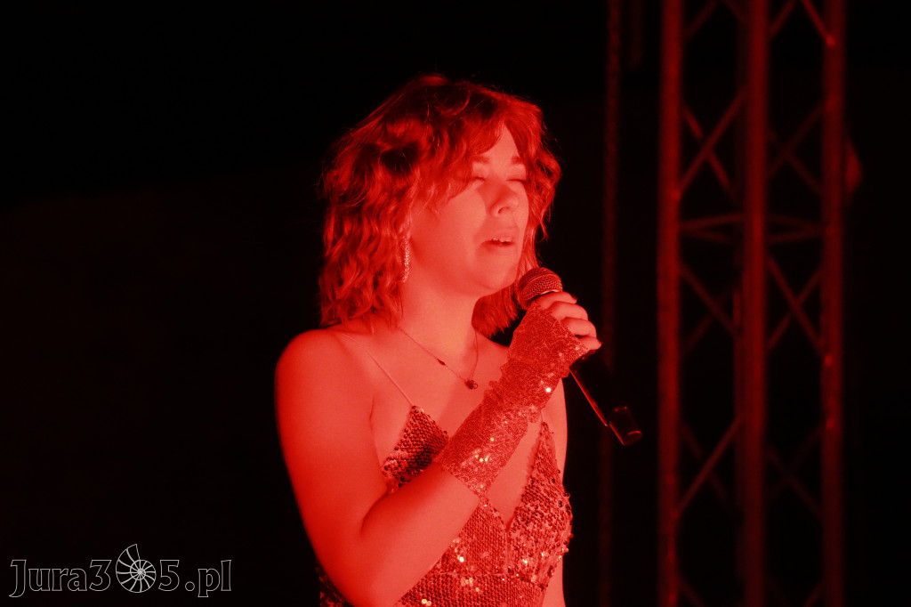 Fotorelacja II: KONCERT ROCKOWO SYMFONICZNY - Zamek Ogrodzieniec