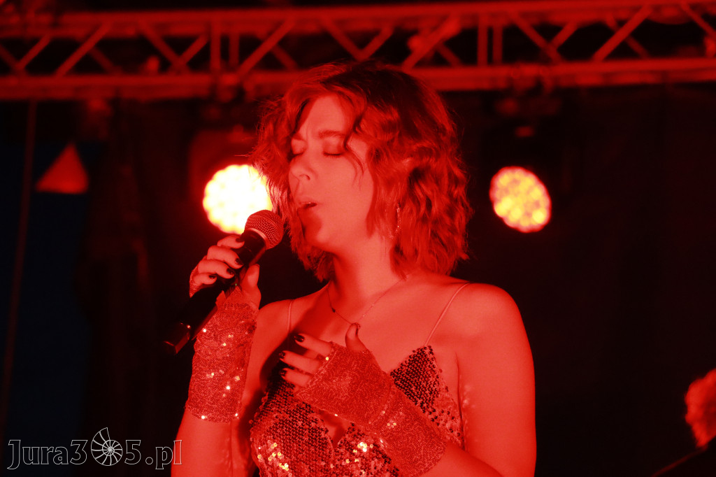 Fotorelacja II: KONCERT ROCKOWO SYMFONICZNY - Zamek Ogrodzieniec