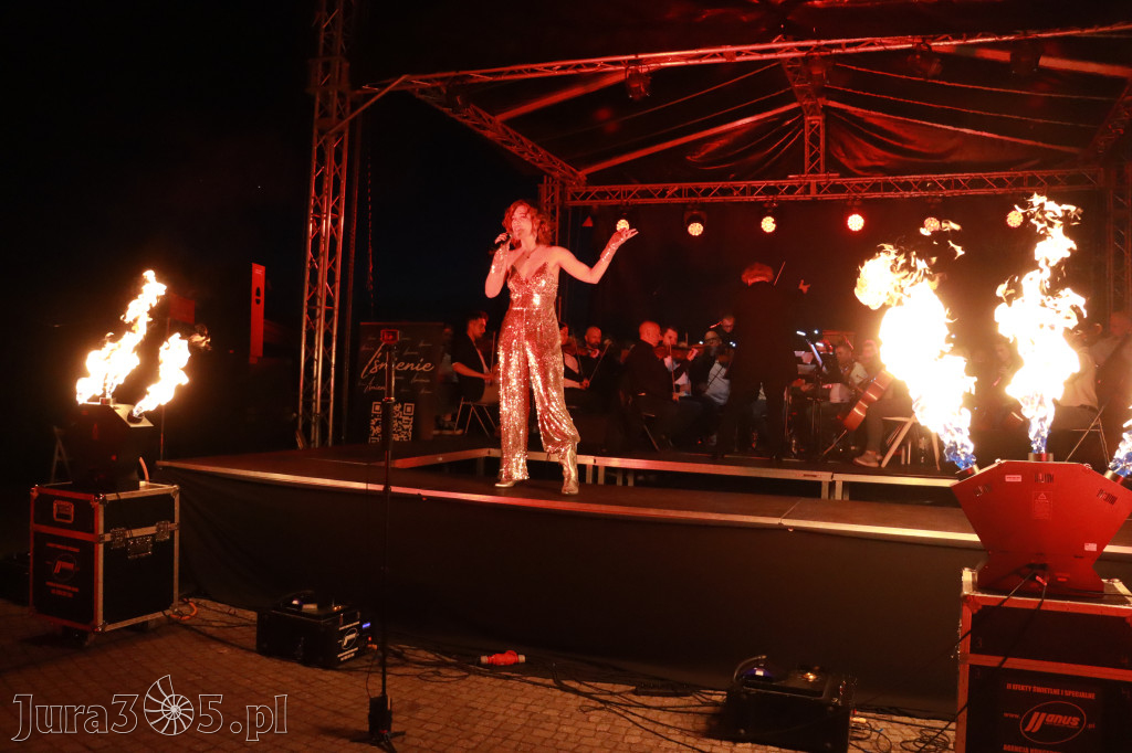 Fotorelacja II: KONCERT ROCKOWO SYMFONICZNY - Zamek Ogrodzieniec