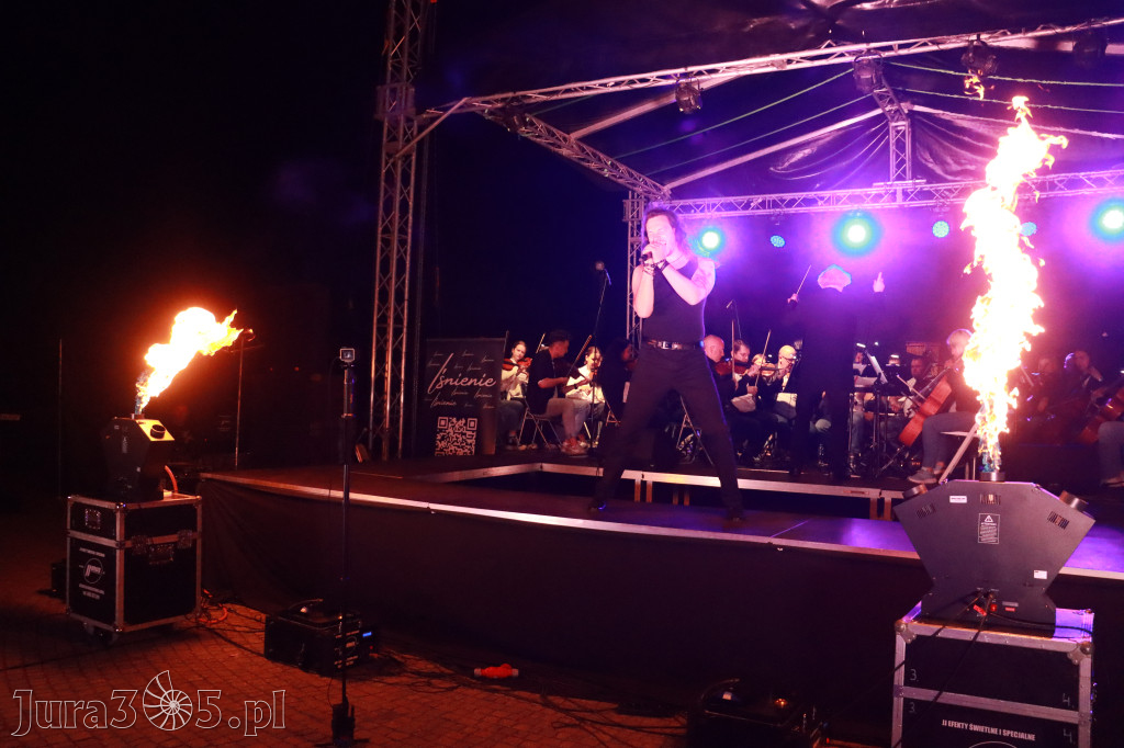 Fotorelacja II: KONCERT ROCKOWO SYMFONICZNY - Zamek Ogrodzieniec