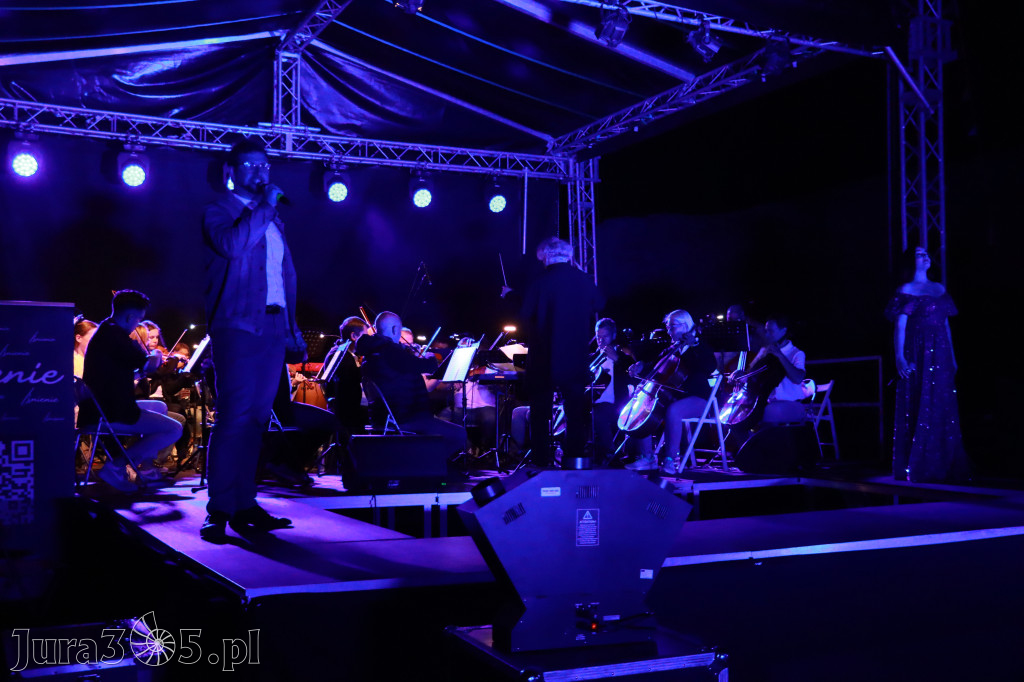 Fotorelacja II: KONCERT ROCKOWO SYMFONICZNY - Zamek Ogrodzieniec