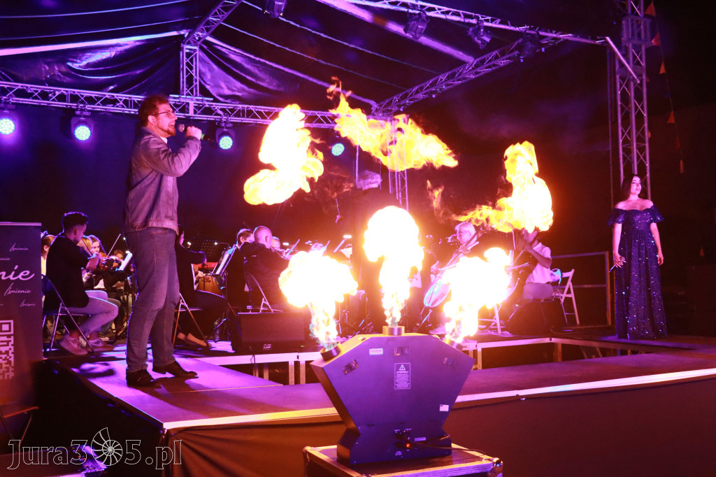 Fotorelacja II: KONCERT ROCKOWO SYMFONICZNY - Zamek Ogrodzieniec