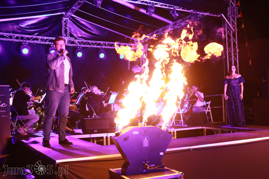 Fotorelacja II: KONCERT ROCKOWO SYMFONICZNY - Zamek Ogrodzieniec