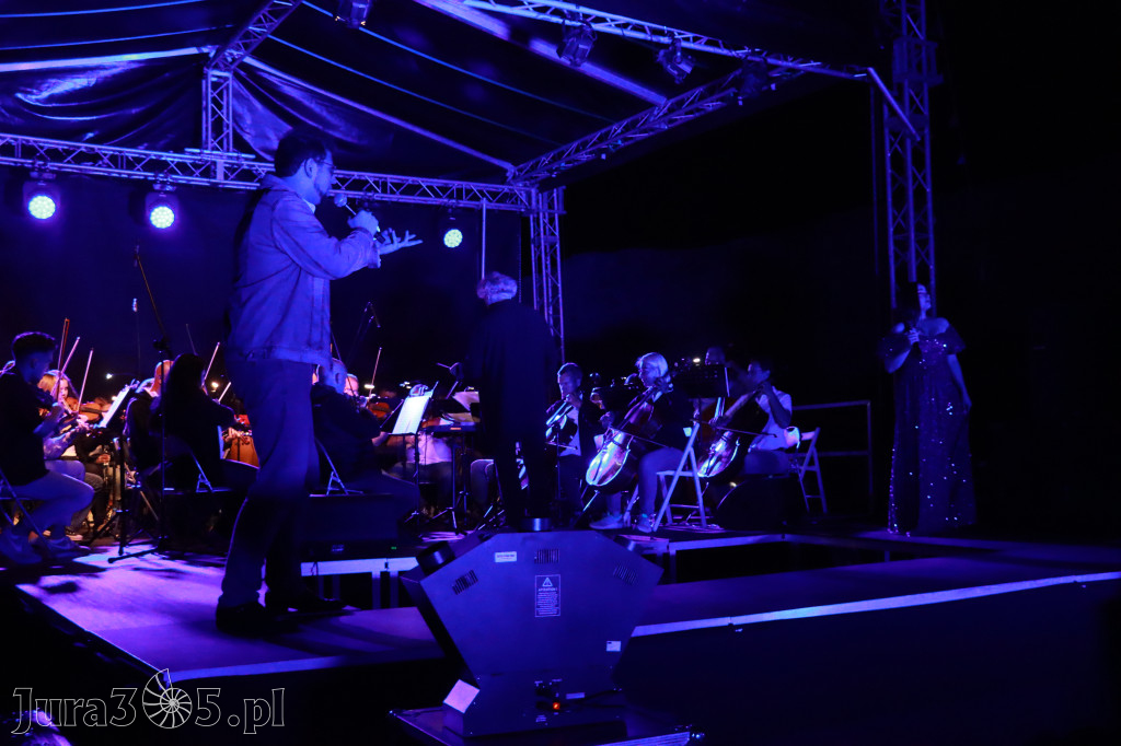 Fotorelacja II: KONCERT ROCKOWO SYMFONICZNY - Zamek Ogrodzieniec