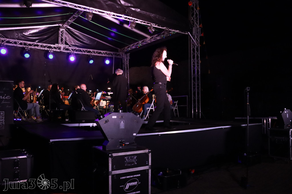 Fotorelacja II: KONCERT ROCKOWO SYMFONICZNY - Zamek Ogrodzieniec