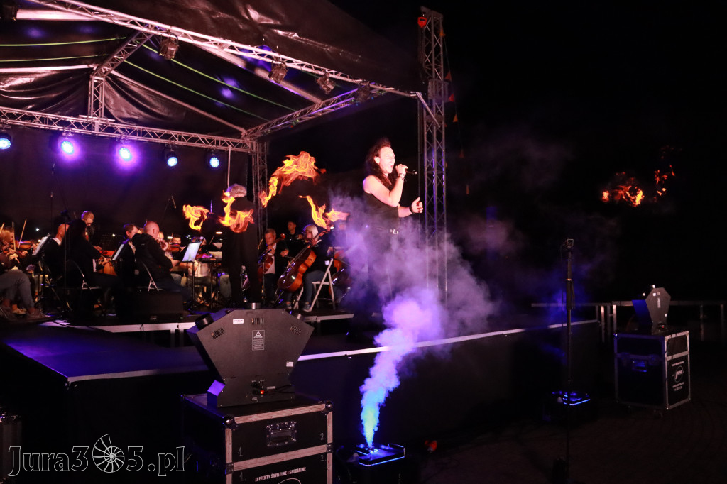 Fotorelacja II: KONCERT ROCKOWO SYMFONICZNY - Zamek Ogrodzieniec
