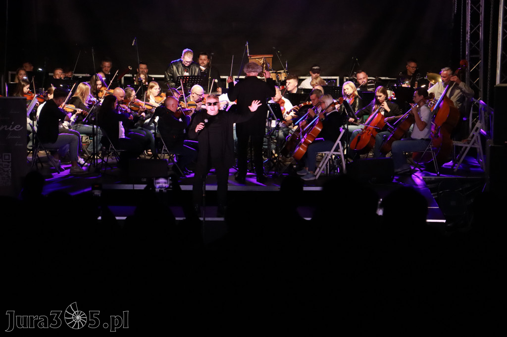 Fotorelacja II: KONCERT ROCKOWO SYMFONICZNY - Zamek Ogrodzieniec