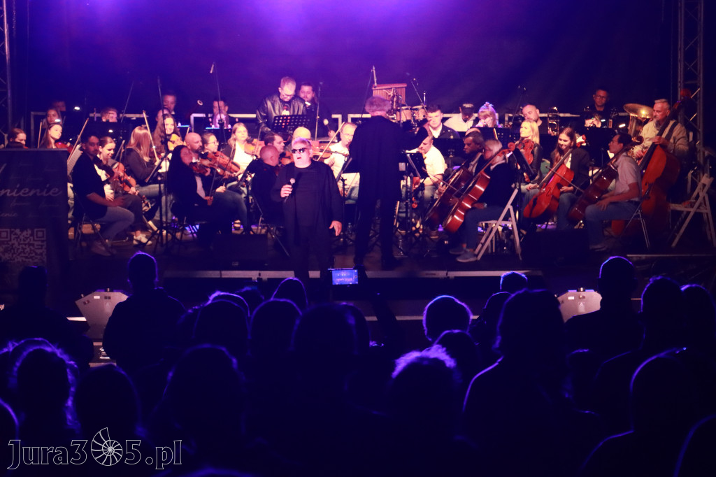 Fotorelacja II: KONCERT ROCKOWO SYMFONICZNY - Zamek Ogrodzieniec