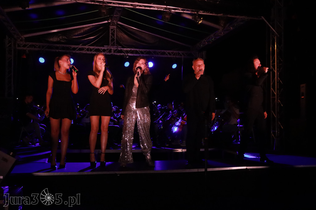 Fotorelacja II: KONCERT ROCKOWO SYMFONICZNY - Zamek Ogrodzieniec