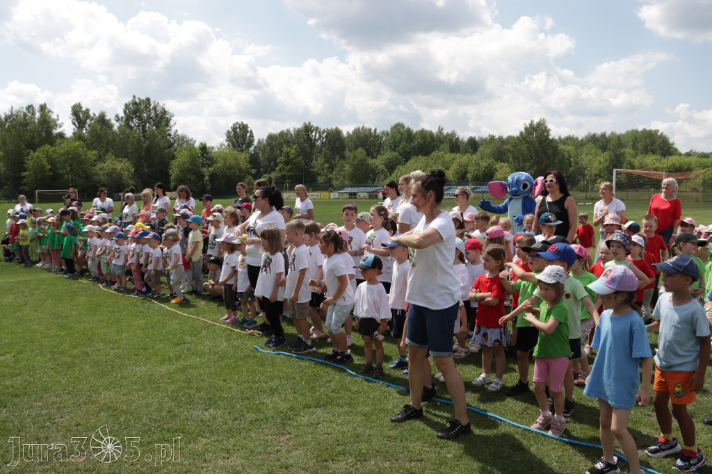 Fotorelacja II: Gminna Spartakiada Przedszkolaków w Poraju