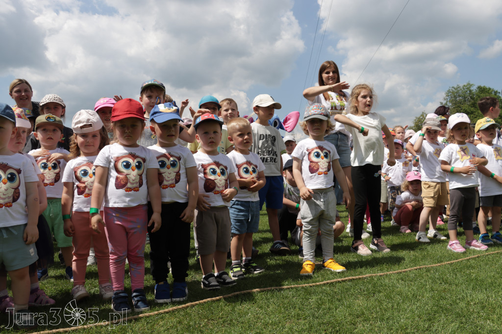 Fotorelacja II: Gminna Spartakiada Przedszkolaków w Poraju