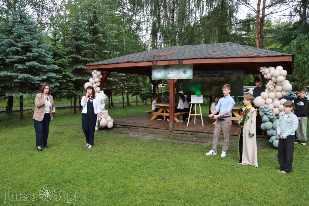 Fotorelacja: Oficjalne otwarcie „Pracowni pod chmurką” w Szkole Podstawowej nr 11 w Zawierciu - Marciszowie