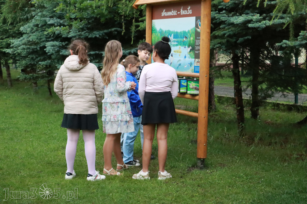 Fotorelacja: Oficjalne otwarcie „Pracowni pod chmurką” w Szkole Podstawowej nr 11 w Zawierciu - Marciszowie