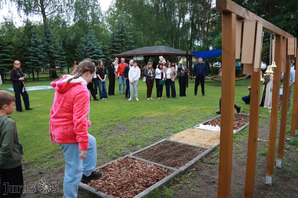 Fotorelacja: Oficjalne otwarcie „Pracowni pod chmurką” w Szkole Podstawowej nr 11 w Zawierciu - Marciszowie