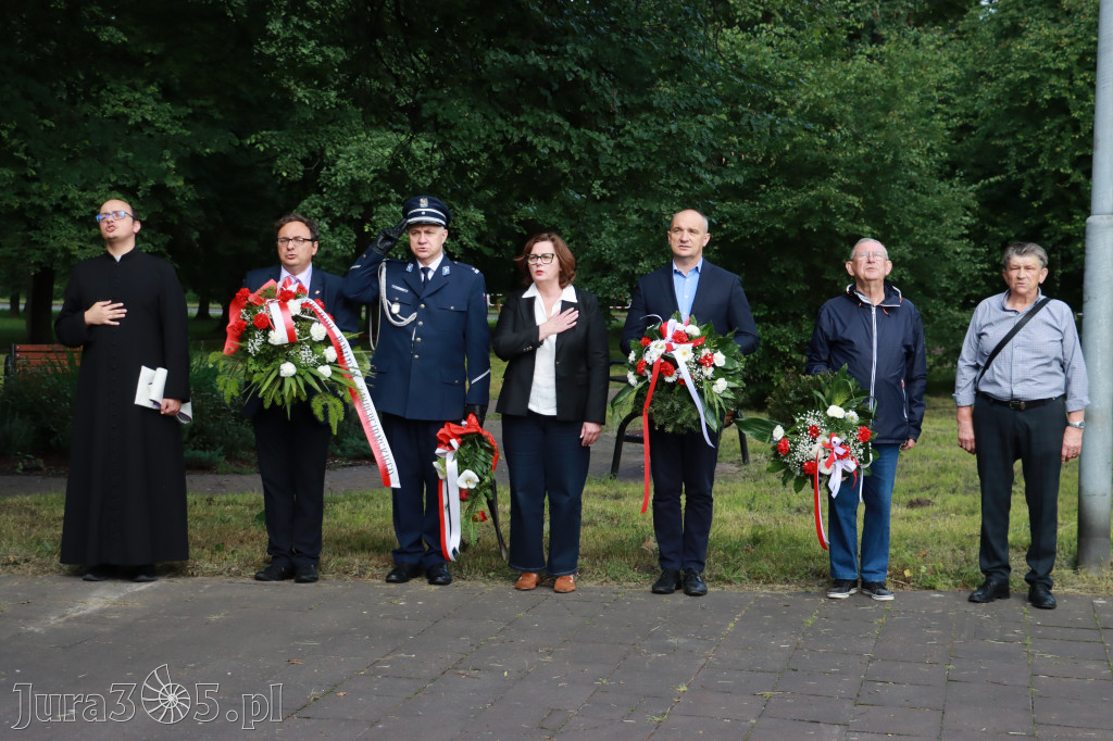Fotorelacja Zawiercie: Dzień Pamięci Ofiar Niemieckich Nazistowskich Obozów Koncentracyjnych