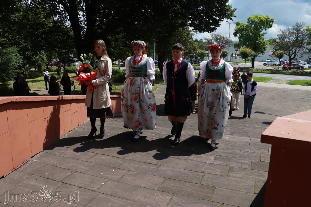 Fotorelacja Zawiercie: Dzień Pamięci Ofiar Niemieckich Nazistowskich Obozów Koncentracyjnych