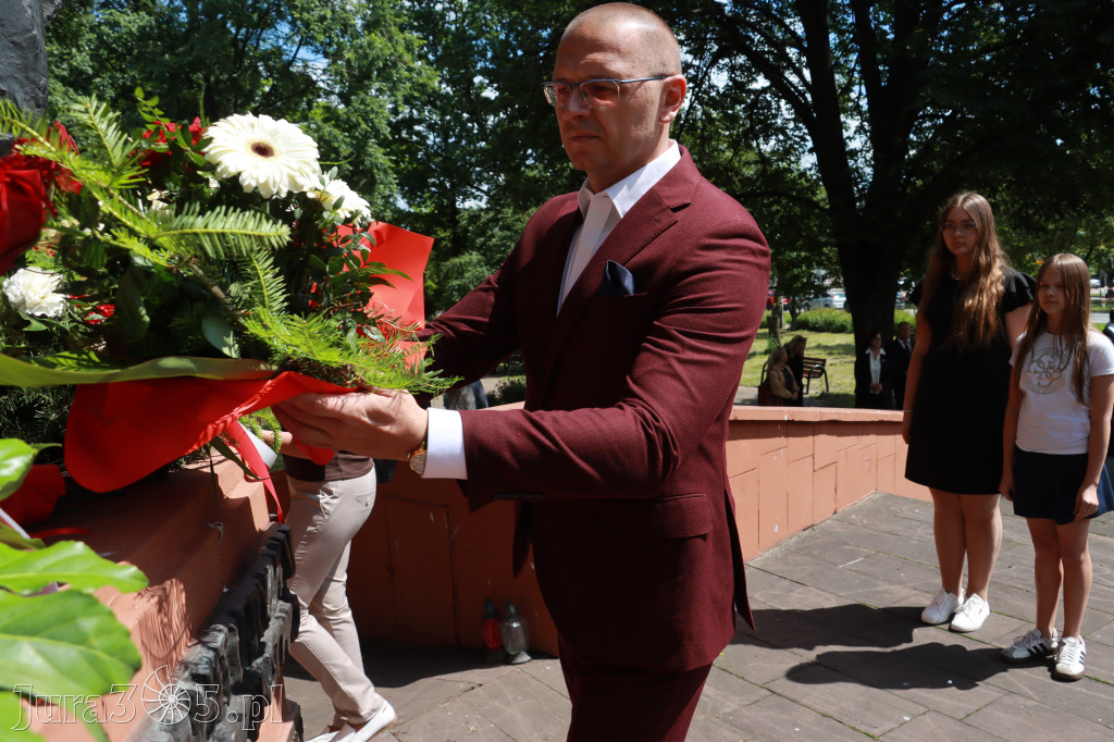 Fotorelacja Zawiercie: Dzień Pamięci Ofiar Niemieckich Nazistowskich Obozów Koncentracyjnych
