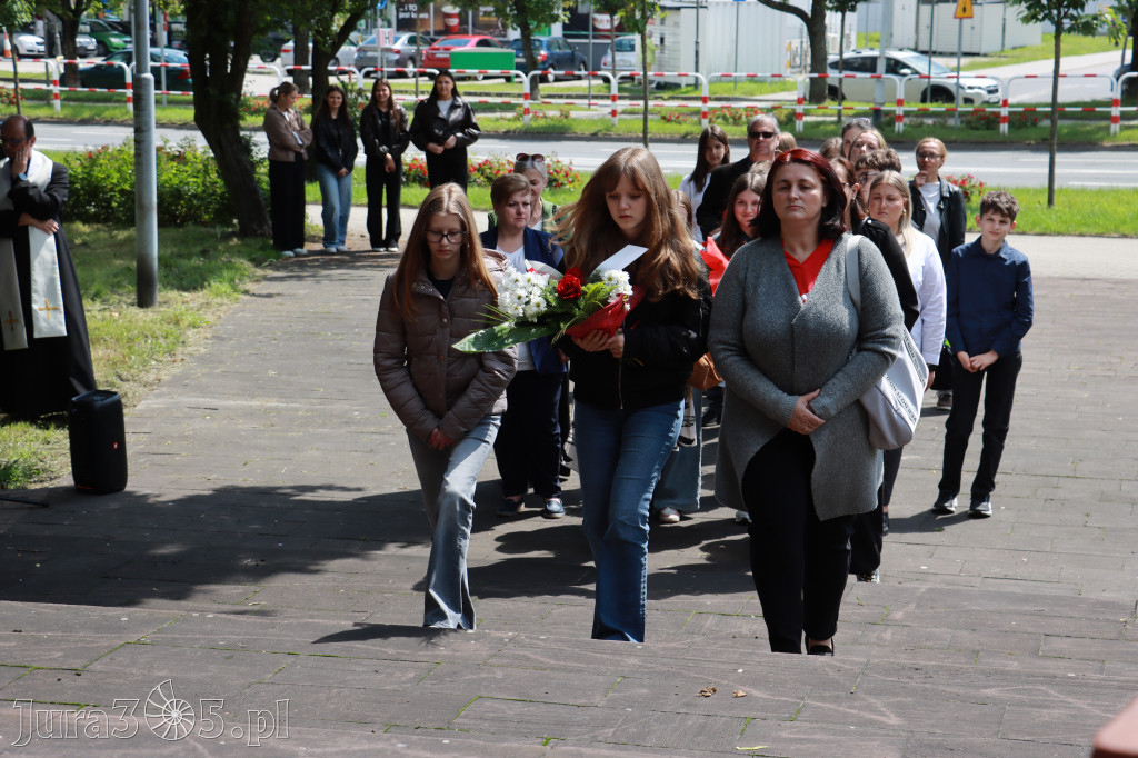 Fotorelacja Zawiercie: Dzień Pamięci Ofiar Niemieckich Nazistowskich Obozów Koncentracyjnych