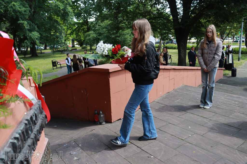 Fotorelacja Zawiercie: Dzień Pamięci Ofiar Niemieckich Nazistowskich Obozów Koncentracyjnych