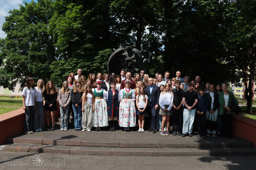 Fotorelacja Zawiercie: Dzień Pamięci Ofiar Niemieckich Nazistowskich Obozów Koncentracyjnych