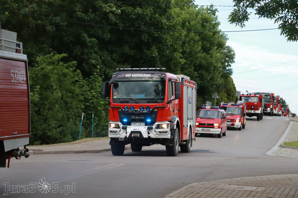Fotorelacja: Uroczyste Walne Zgromadzenie z okazji zbliżającego się Jubileuszu OSP Rzeniszów
