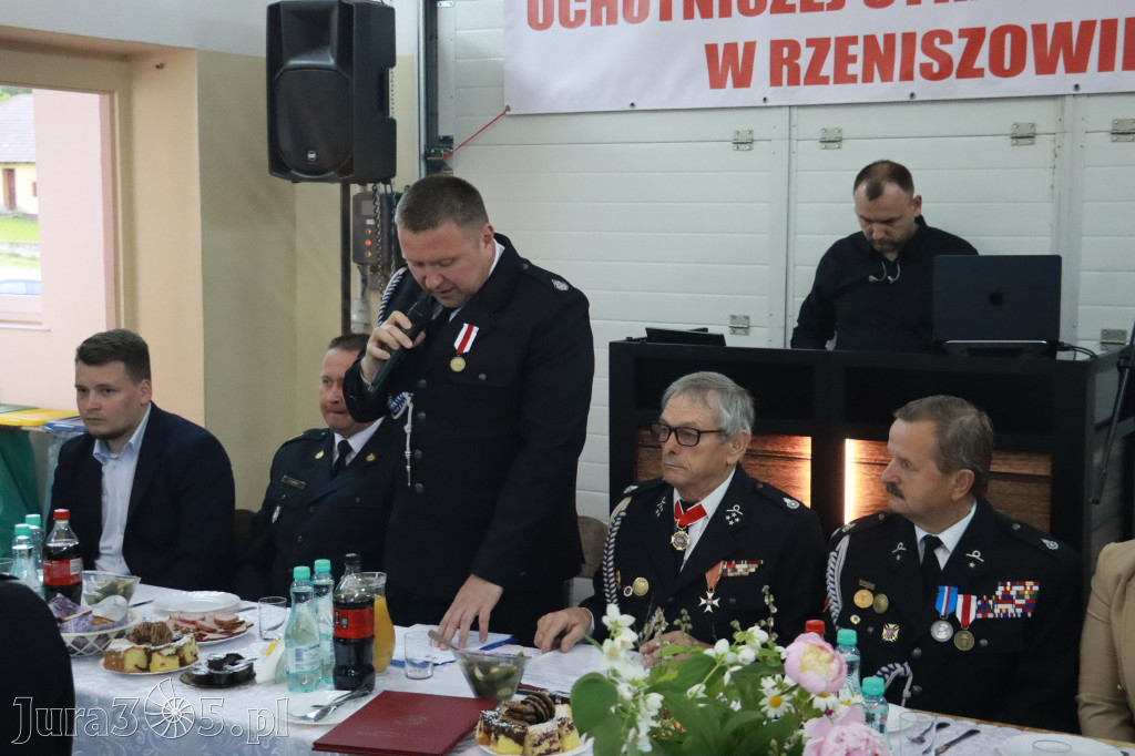 Fotorelacja: Uroczyste Walne Zgromadzenie z okazji zbliżającego się Jubileuszu OSP Rzeniszów