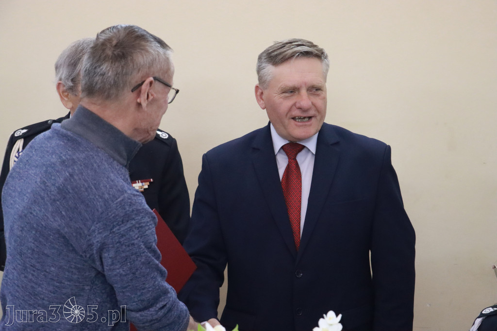 Fotorelacja: Uroczyste Walne Zgromadzenie z okazji zbliżającego się Jubileuszu OSP Rzeniszów