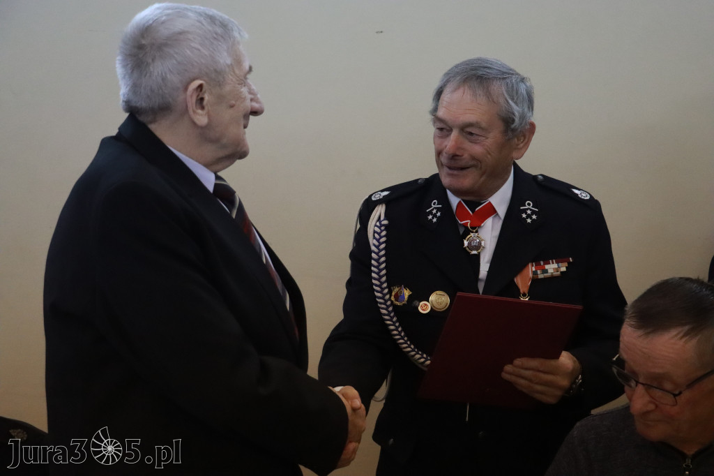 Fotorelacja: Uroczyste Walne Zgromadzenie z okazji zbliżającego się Jubileuszu OSP Rzeniszów