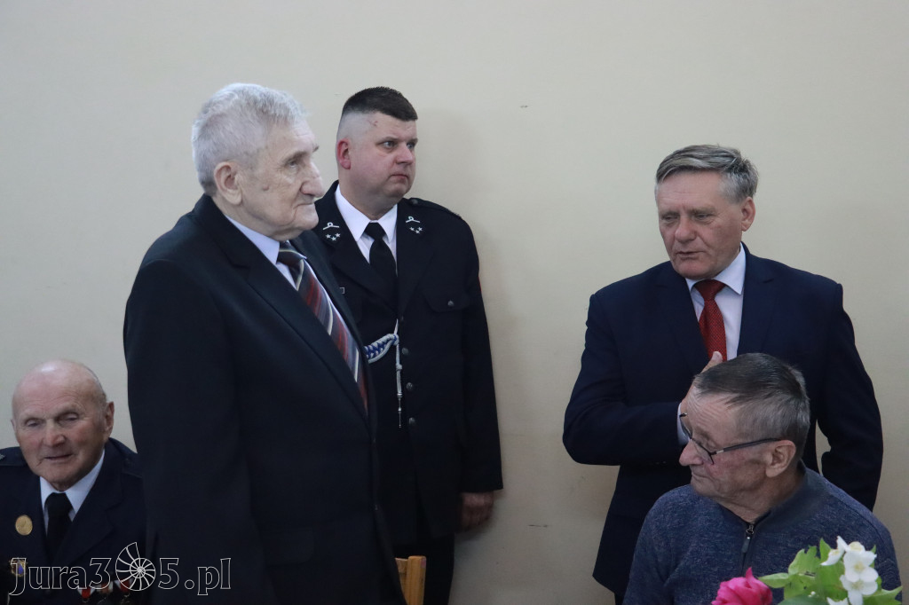 Fotorelacja: Uroczyste Walne Zgromadzenie z okazji zbliżającego się Jubileuszu OSP Rzeniszów