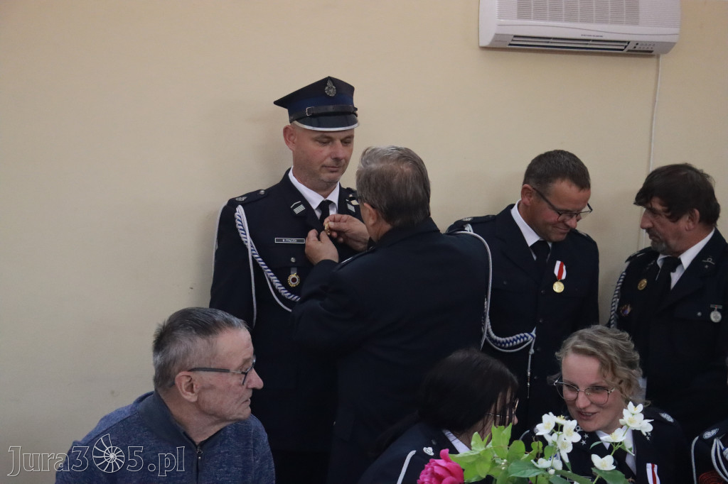 Fotorelacja: Uroczyste Walne Zgromadzenie z okazji zbliżającego się Jubileuszu OSP Rzeniszów