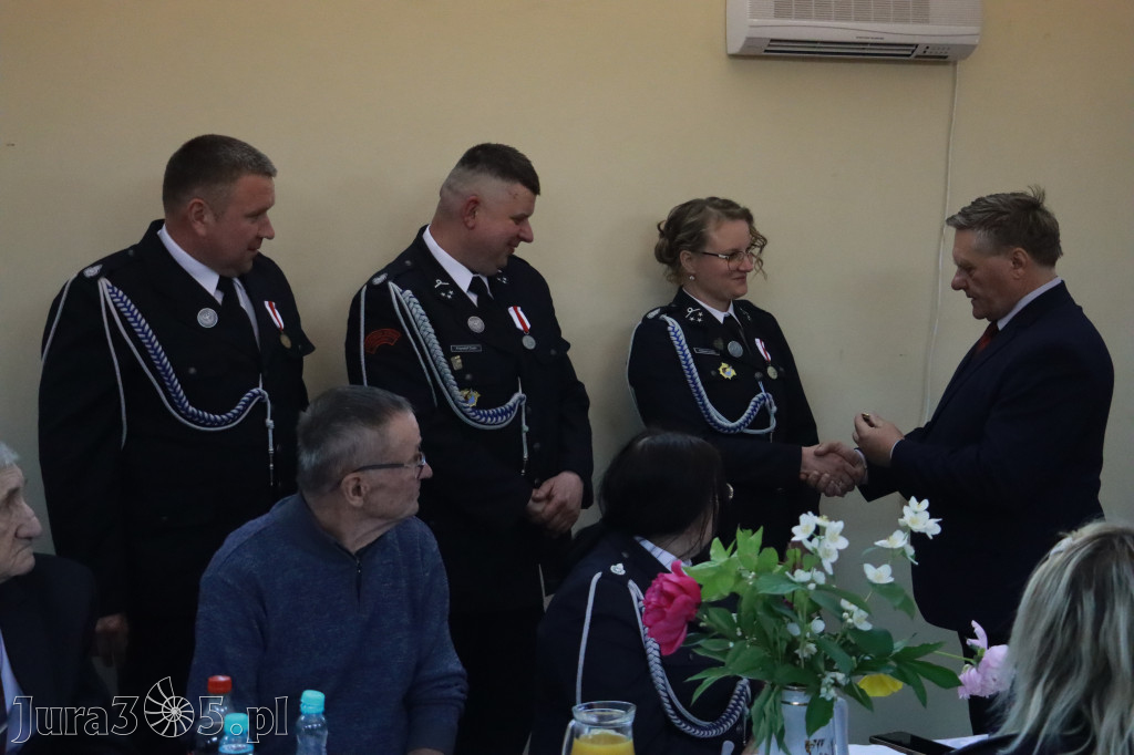 Fotorelacja: Uroczyste Walne Zgromadzenie z okazji zbliżającego się Jubileuszu OSP Rzeniszów