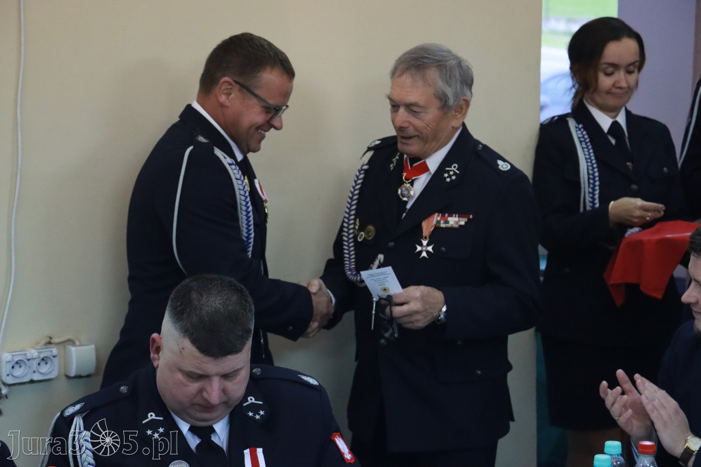 Fotorelacja: Uroczyste Walne Zgromadzenie z okazji zbliżającego się Jubileuszu OSP Rzeniszów