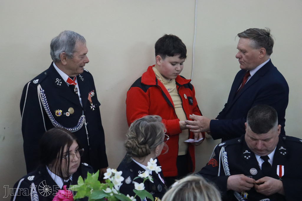 Fotorelacja: Uroczyste Walne Zgromadzenie z okazji zbliżającego się Jubileuszu OSP Rzeniszów