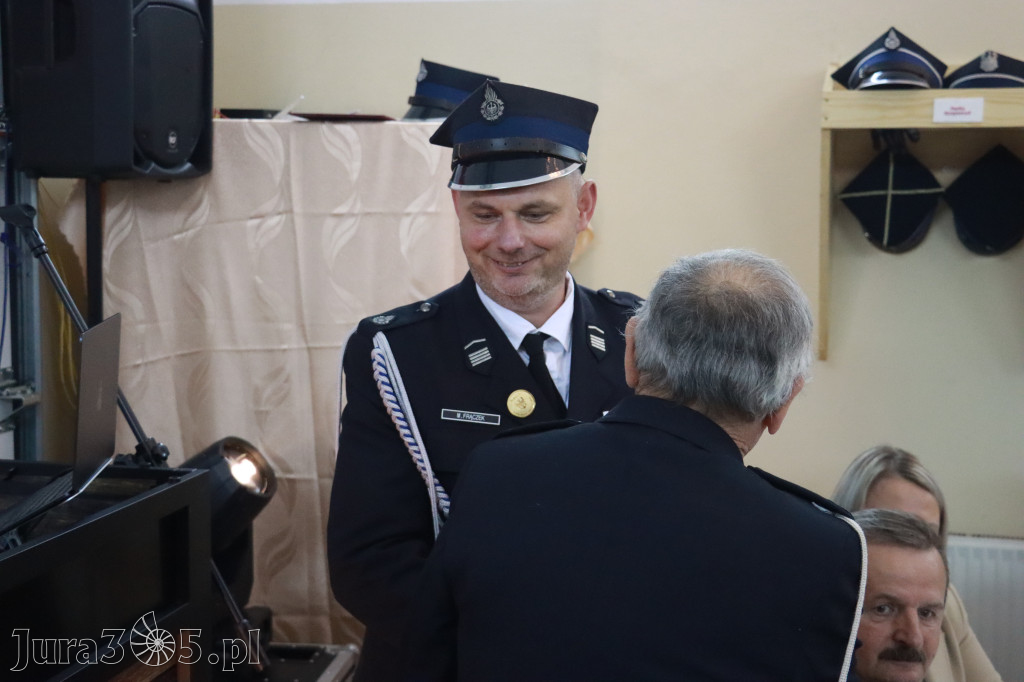 Fotorelacja: Uroczyste Walne Zgromadzenie z okazji zbliżającego się Jubileuszu OSP Rzeniszów