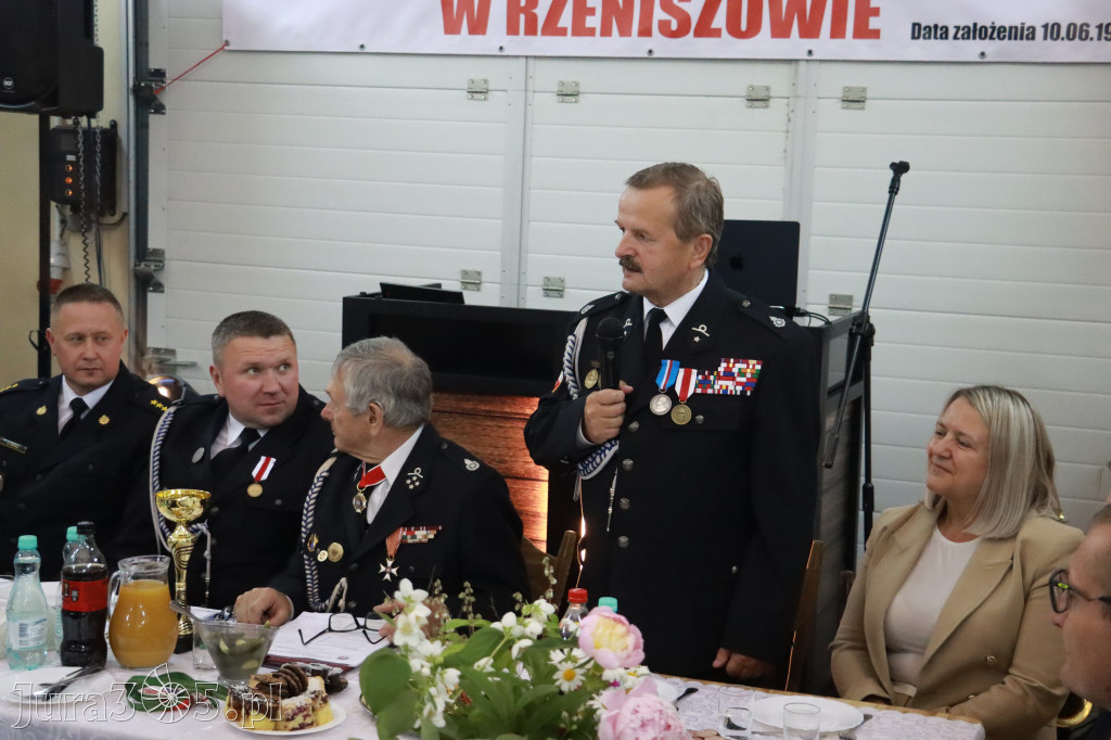 Fotorelacja: Uroczyste Walne Zgromadzenie z okazji zbliżającego się Jubileuszu OSP Rzeniszów