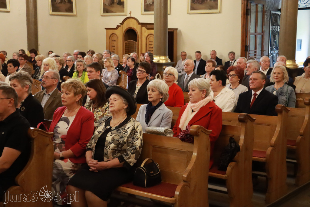 Fotorelacja I: Jubileusz 80-lecia Liceum Ogólnokształcącego w Koziegłowach