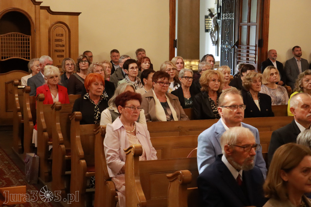 Fotorelacja I: Jubileusz 80-lecia Liceum Ogólnokształcącego w Koziegłowach