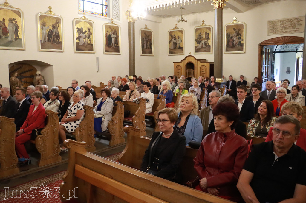 Fotorelacja I: Jubileusz 80-lecia Liceum Ogólnokształcącego w Koziegłowach