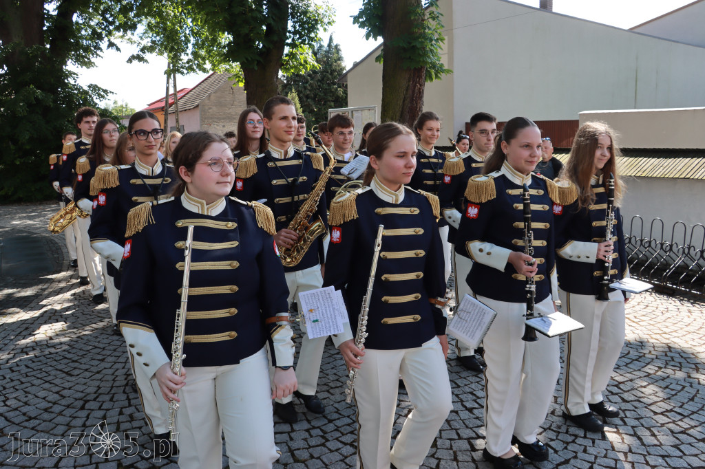 Fotorelacja I: Jubileusz 80-lecia Liceum Ogólnokształcącego w Koziegłowach