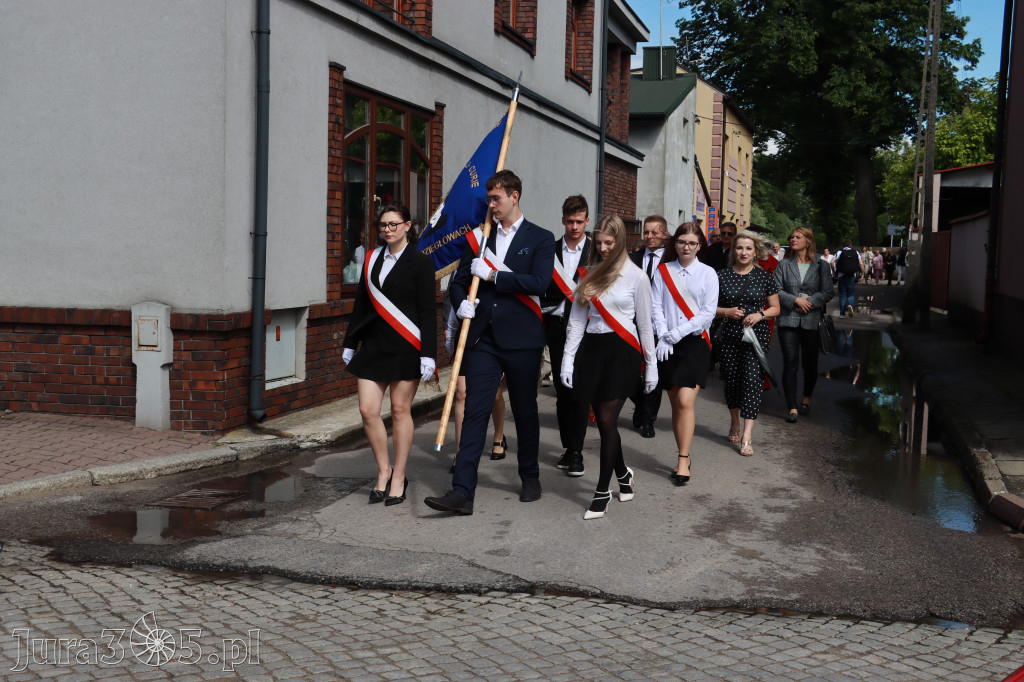 Fotorelacja I: Jubileusz 80-lecia Liceum Ogólnokształcącego w Koziegłowach