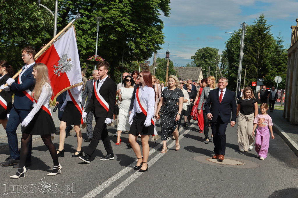 Fotorelacja I: Jubileusz 80-lecia Liceum Ogólnokształcącego w Koziegłowach