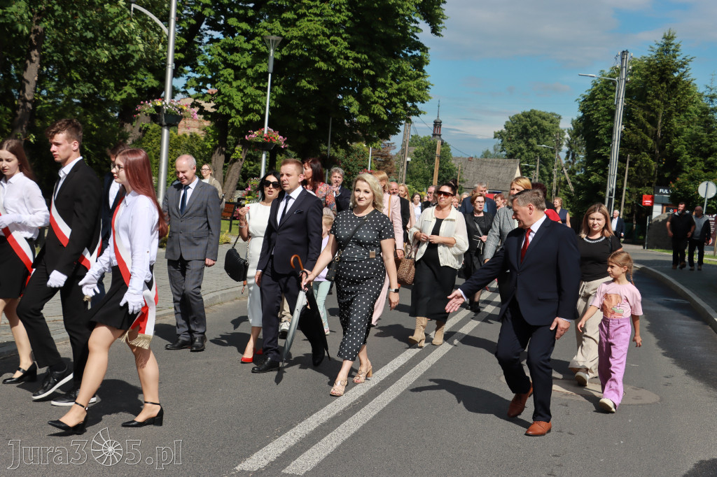 Fotorelacja I: Jubileusz 80-lecia Liceum Ogólnokształcącego w Koziegłowach
