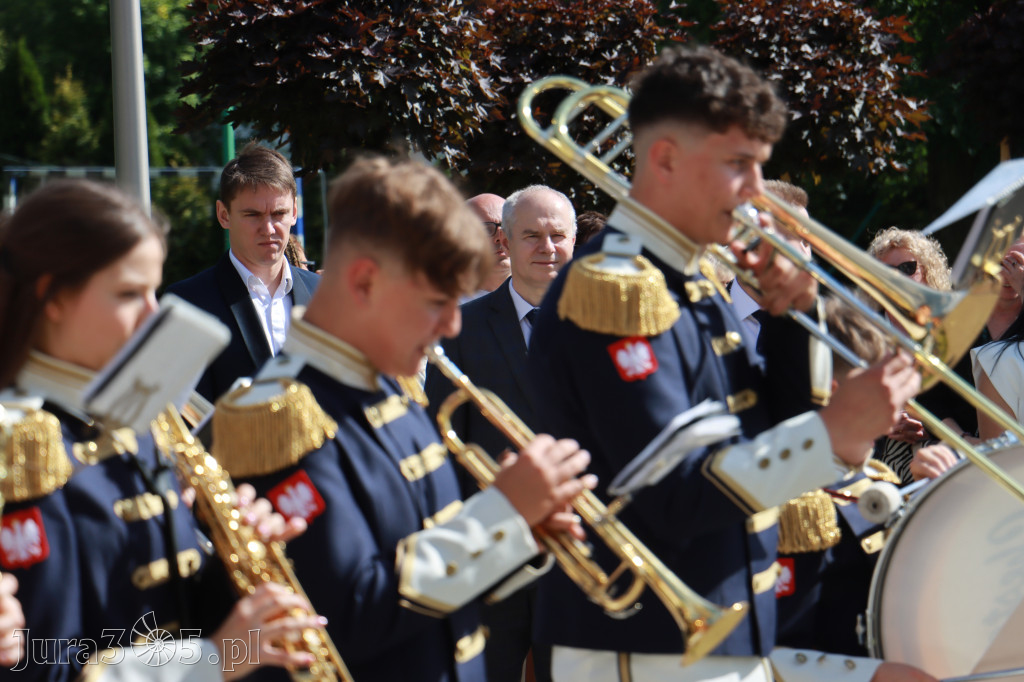 Fotorelacja I: Jubileusz 80-lecia Liceum Ogólnokształcącego w Koziegłowach