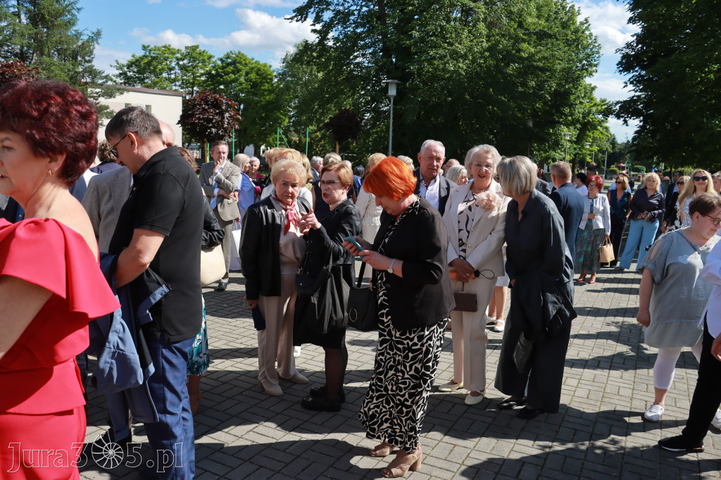 Fotorelacja I: Jubileusz 80-lecia Liceum Ogólnokształcącego w Koziegłowach
