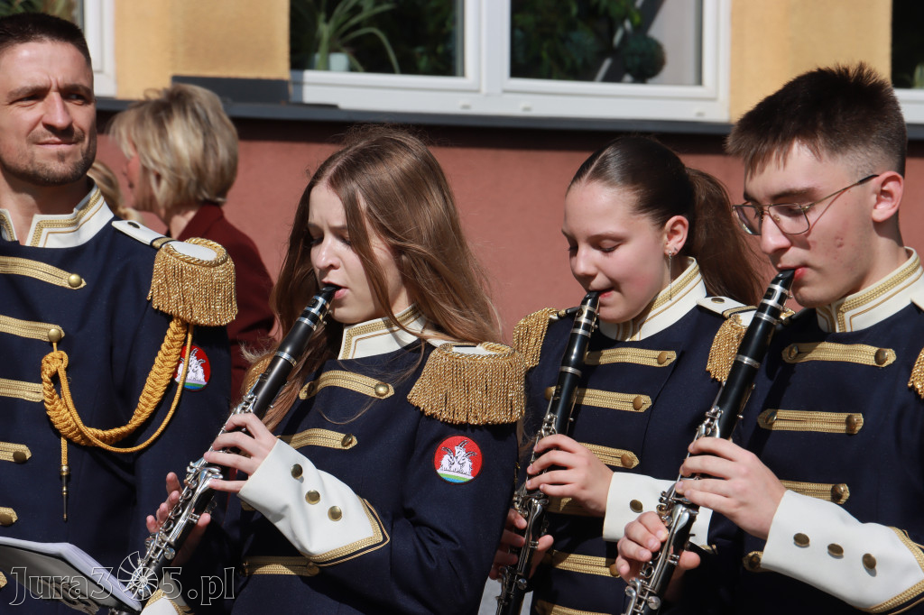 Fotorelacja I: Jubileusz 80-lecia Liceum Ogólnokształcącego w Koziegłowach