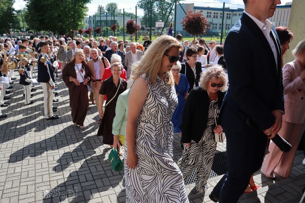 Fotorelacja I: Jubileusz 80-lecia Liceum Ogólnokształcącego w Koziegłowach